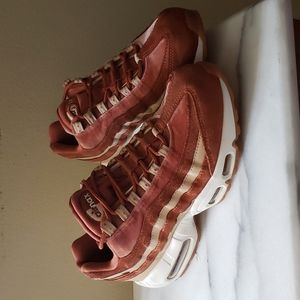 Air Max 95's